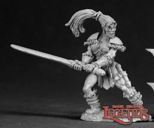Lathula, Female Barbarian 03019 (metal)