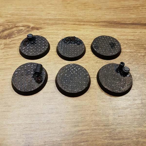 Riffelblech, 32 mm runde Sockel, 5 Stück