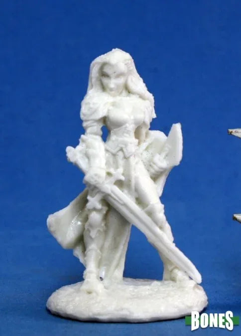 Finari, weibliche Paladin 77077