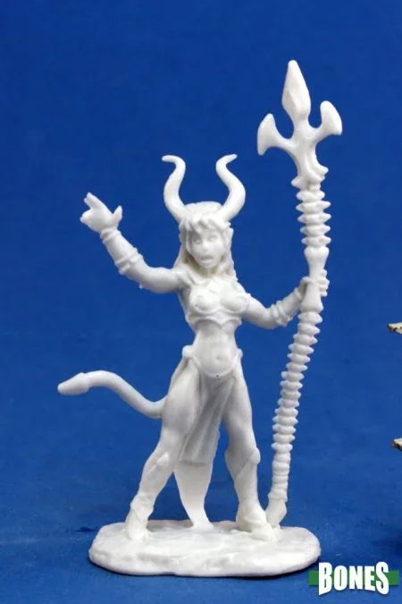 Sinessa, Höllengeborene Zauberin 77119
