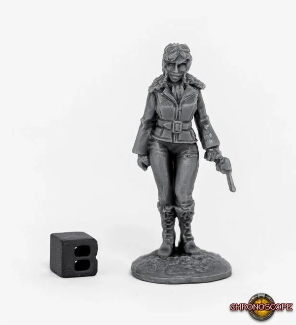 Pulp Era Female Pilot 80070