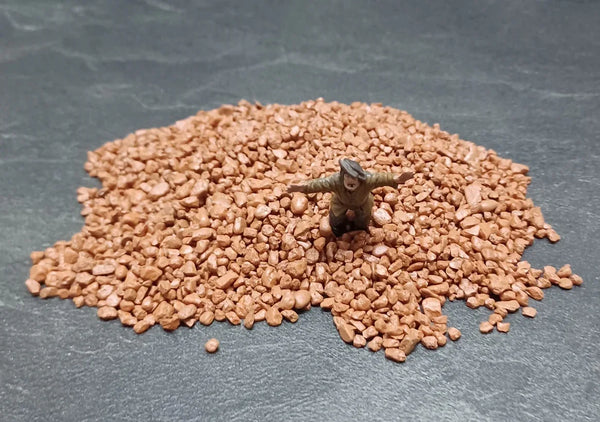 Kies: Kupferbraun, 2–4 mm